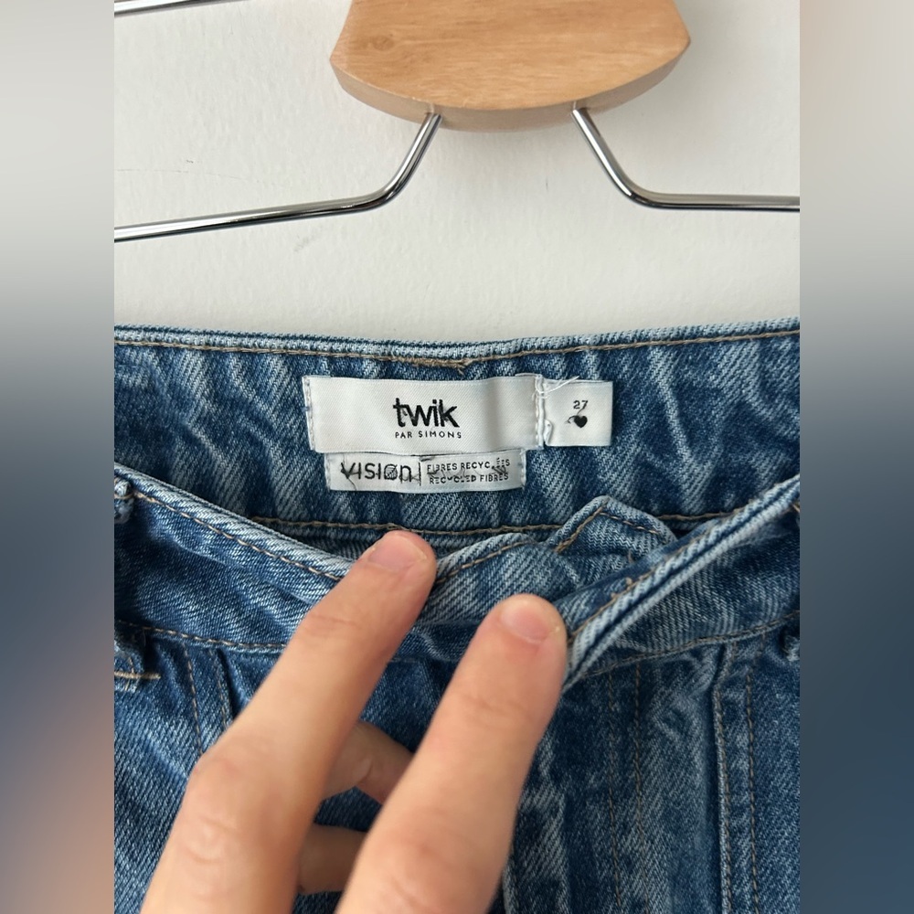 Twik fresstyle cut blue denim
Jeans - Picture 4 of 11